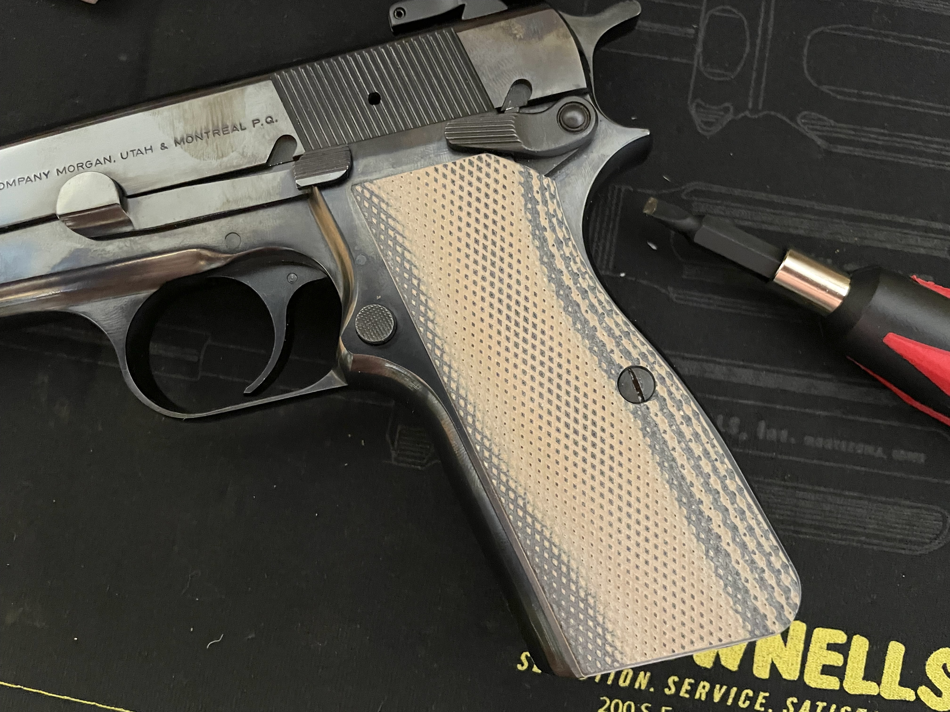 Changing LOK Grips Browning Hi-Power grips