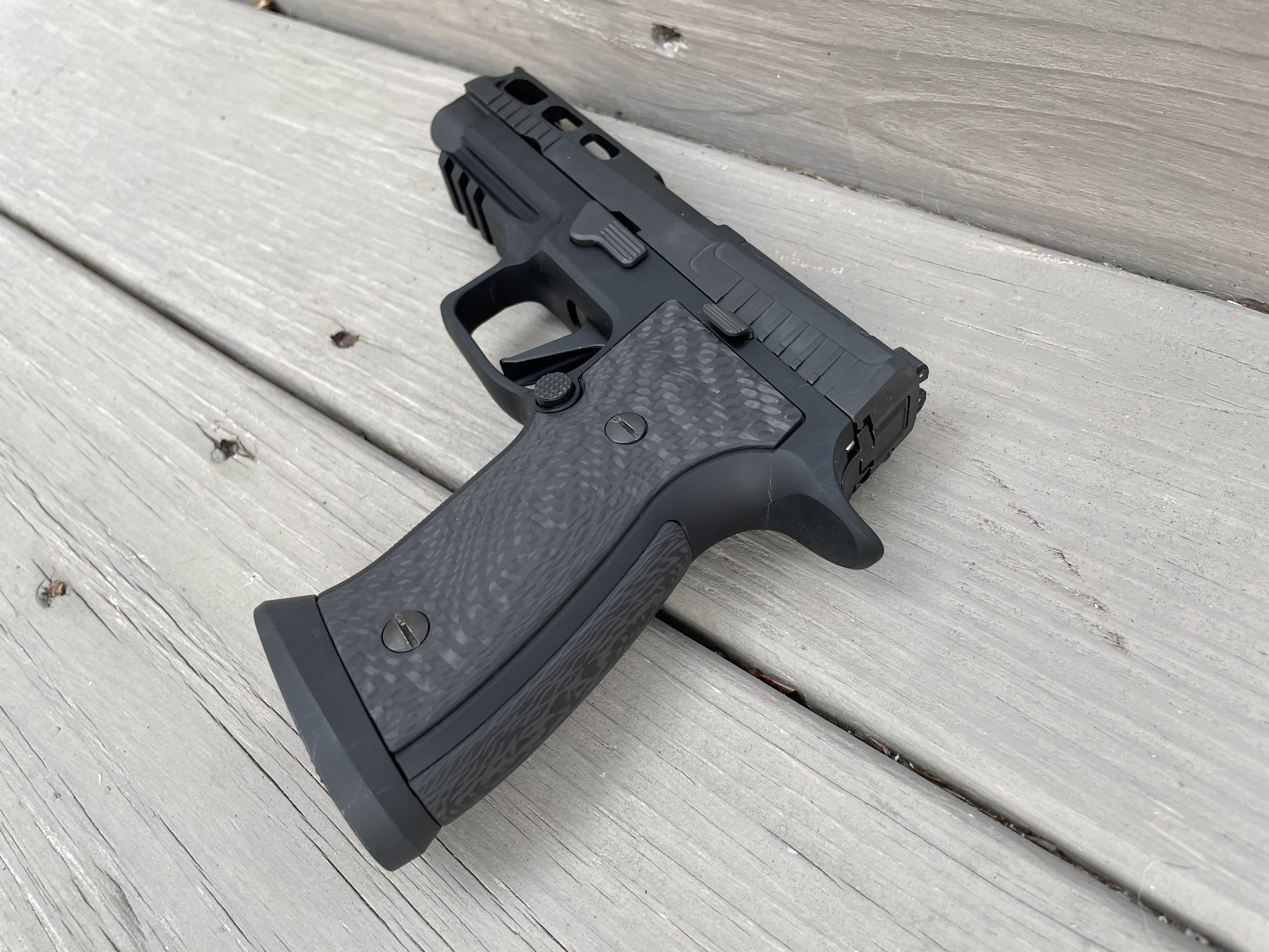 LOK Grips SIG P320 AXG Grips - Carbon Fiber